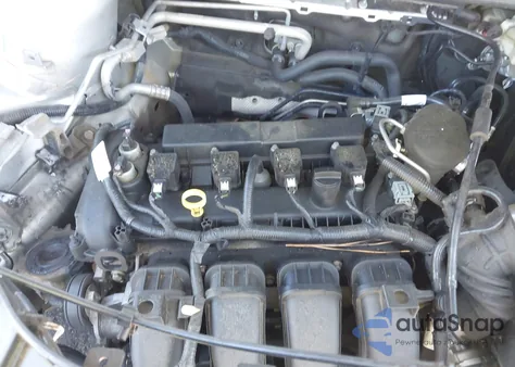 2015 Ford Focus Se z USA, uszkodzony, nr VIN 1FADP3F27FL204198